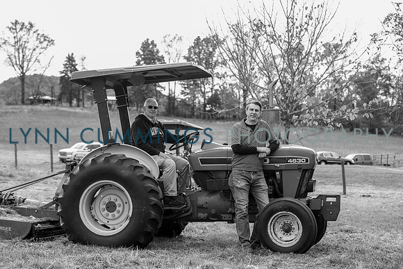 023-Lynn-Cummings-Photo-Oak-Hill-Farm
