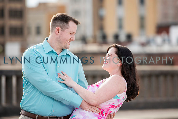 038-Lynn-Cummings-Photography-engagement