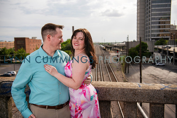 042-Lynn-Cummings-Photography-engagement