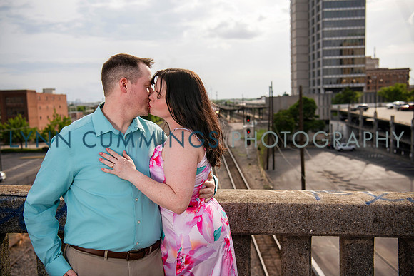 045-Lynn-Cummings-Photography-engagement