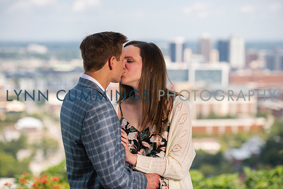 018-Lynn-Cummings-Photography-engagement