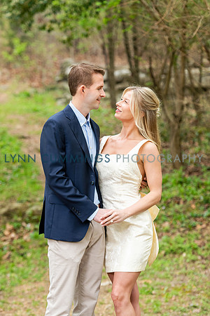 004-Lynn-Cummings-Photo-engagement
